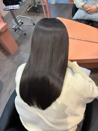 ロング 「似合わせ/髪質改善 《ワタル》」のヘアスタイル