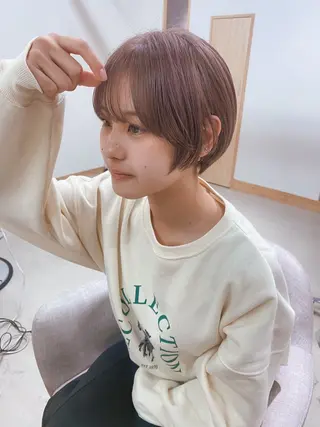 ショート カラー 淡いまろみカラー🏹 beige🤎遥海のヘアスタイル