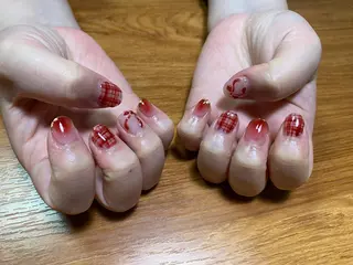 ショート ネイルサロンまきの所属・牧野 真都華のネイルデザイン