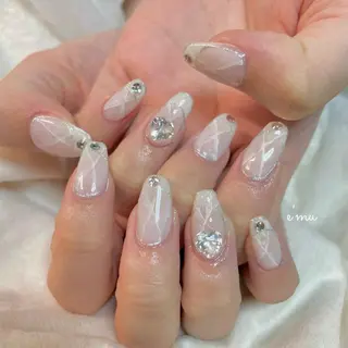 ネイル nail salon e'mu💐のネイルデザイン