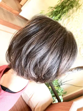 ミディアム chill out 南塚口本店のヘアスタイル
