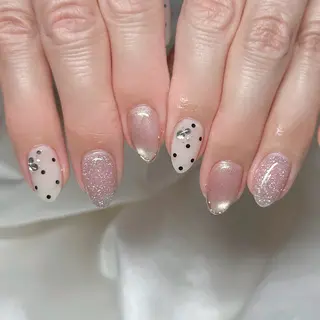 ネイル L'oeillet HIBIKIのネイルデザイン