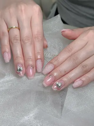ネイル Maggie Nail🦩のネイルデザイン