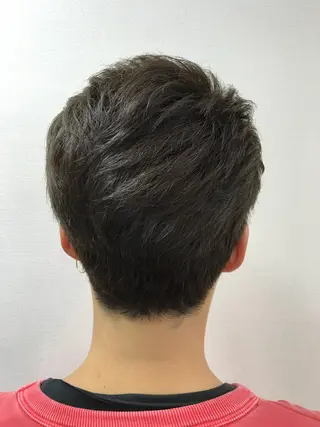 ショート カラー メンズ 吉森 満俊のヘアスタイル