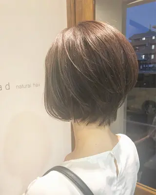 ショート カラー ヘアアレンジ ture by gladのヘアスタイル