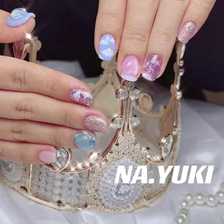 ネイル 🦋 Queenieのネイルデザイン