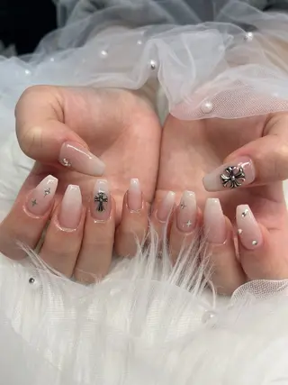 ネイル nishii natsumiのネイルデザイン