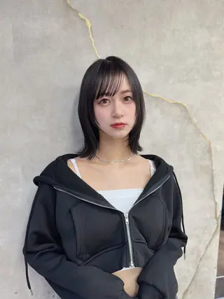 セミロング ウルフ/レイヤー/ ボブ/大石晴也🦋のヘアスタイル