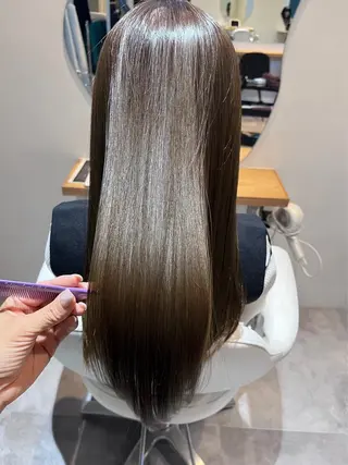 ロング きはね 💚のヘアスタイル