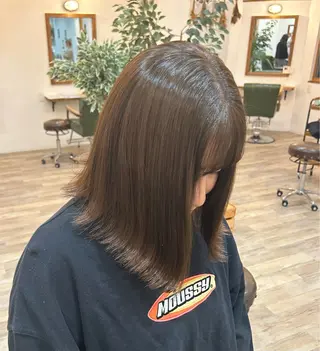 ミディアム 久保 璃々花のヘアスタイル