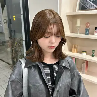 カラー IROW大名店 緋奈乃のヘアスタイル