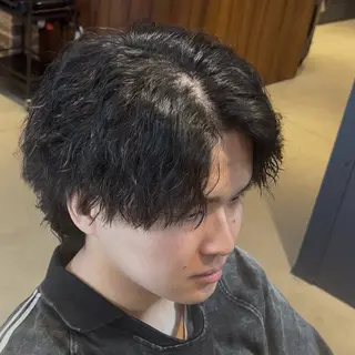 パーマ メンズ 安達 脩人のヘアスタイル