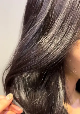 ロング カラー オリーブ🎶アッシュ グレージュちひろ🧸のヘアスタイル