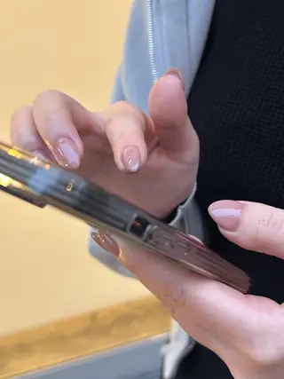 ネイル Yumi シンプルネイルのネイルデザイン