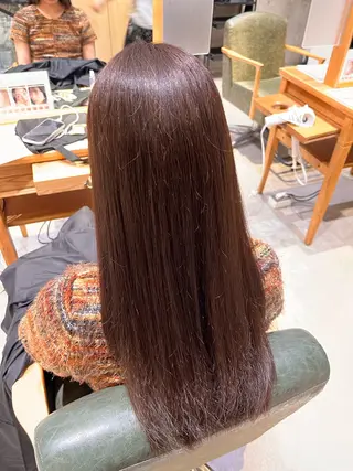 セミロング カラー オタク美容師🛍/ 酸性ストレート/艶髪のヘアスタイル
