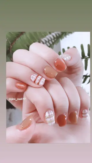 ネイル JINI NAIL所属・ジニ ネイルのネイルデザイン
