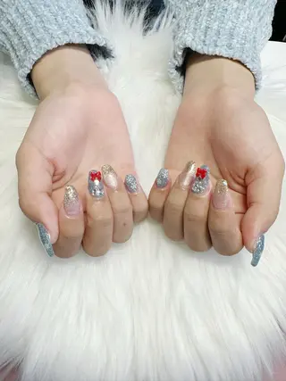 ネイル ★RISA★ 伊勢崎 【KARAT】のネイルデザイン