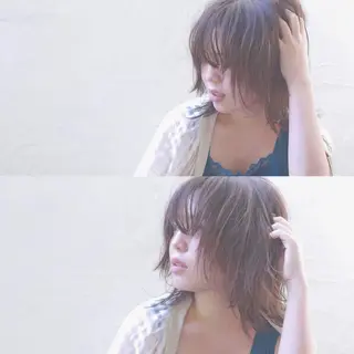 ミディアム セミロング カラー 山下 千明のヘアスタイル