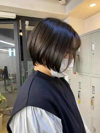 ショート カラー Flamme Annaのヘアスタイル