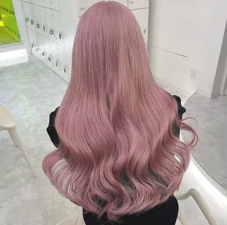 カラー akari🎀🤍 ガーリーstyleのヘアスタイル