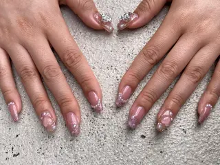 セミロング ネイル ✴︎ Delightのネイルデザイン