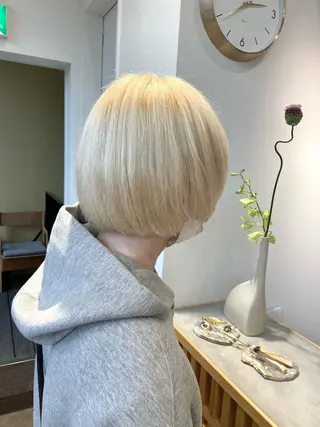 ショート カラー メンズ ショート/ウルフ ハイトーン/カイセイのヘアスタイル