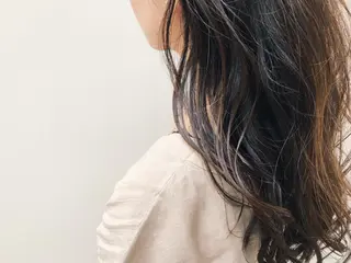 ロング 佐藤 旭のヘアスタイル