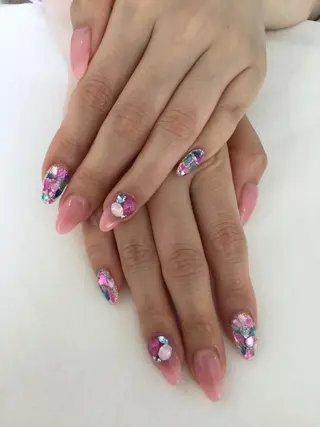 ネイル 💎🐰 saki. m 🐰💎のネイルデザイン