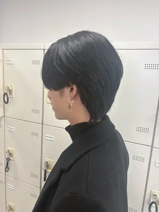 ショート ハイトーン/透明感 艶カラー/SAKI‎のヘアスタイル