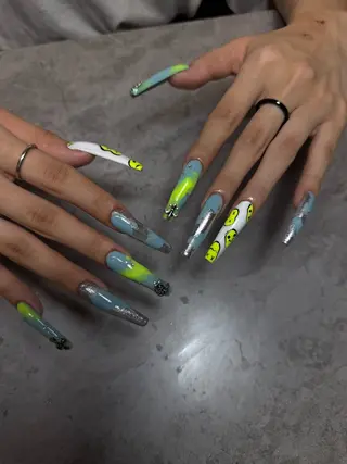 ネイル YUNA FUKUDAのネイルデザイン