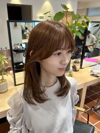 セミロング 海奈|透明感カラー |顔まわりカットのヘアスタイル