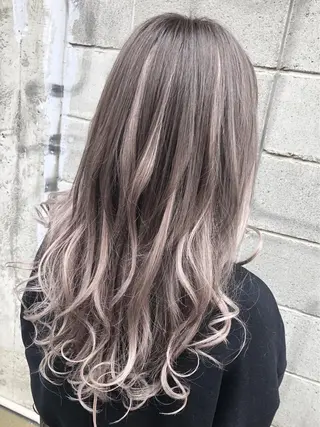 カラー ダブルスキルエクステ /羽エクステ白石宇由のヘアスタイル