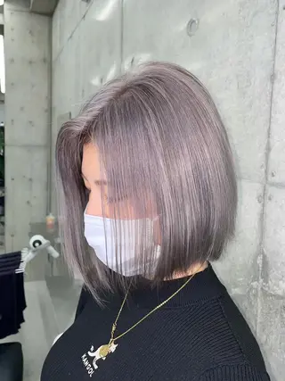 ショート カラー 岡留 愛美のヘアスタイル