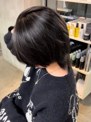 ショート カラー メンズ 切りっぱなしボブ/ ブリーチカラー/大塚のヘアスタイル
