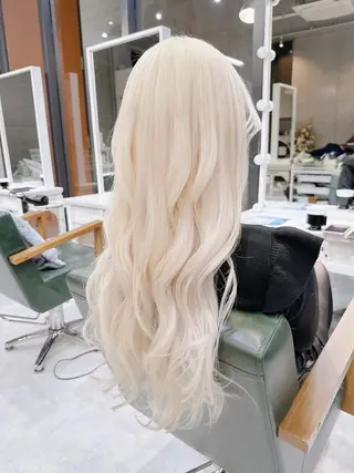 ロング カラー ヘアアレンジ Days 透明感カラーのヘアスタイル