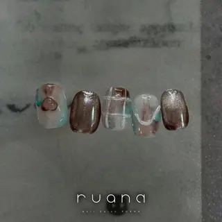 ネイル 阿武 美海のネイルデザイン