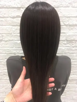 セミロング 傷んだ髪をサラサラに 曲がる縮毛矯正◎高岡のヘアスタイル
