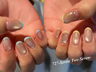 ネイル 727 nailのネイルデザイン