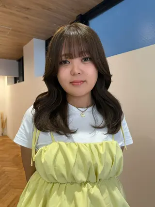 セミロング カラー マイ /暖色カラーのヘアスタイル