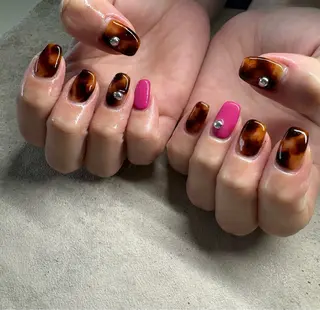 カラー Nailsalon Calmeのネイルデザイン