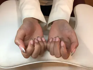 ネイル 松岡 明未夏のネイルデザイン