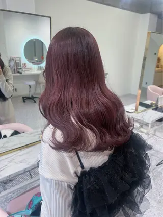 セミロング カラー cher. naoのヘアスタイル