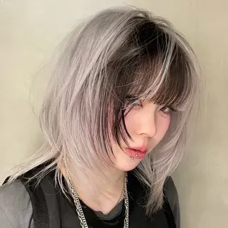 ミディアム カラー チャン💫レイヤー /透明感カラー💫のヘアスタイル