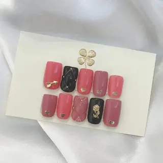 ネイル カルフール リル MOEのネイルデザイン
