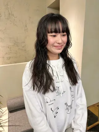 ロング カラー パーマ yupi🐈‍⬛ レイヤー/パーマのヘアスタイル