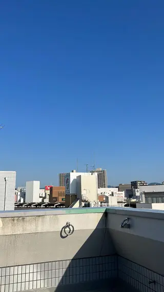 TIDEHAIR SHIHOのヘアスタイル