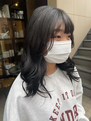 ロング カラー しのはら まどかのヘアスタイル