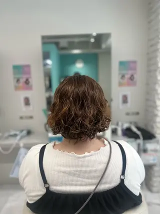 ミディアム パーマ LUPI byLee MIUのヘアスタイル