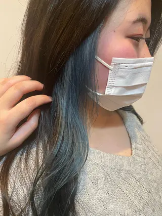 カラー 手塚 由佳のヘアスタイル