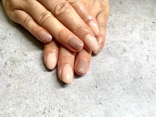 ネイル Latour onagiのネイルデザイン